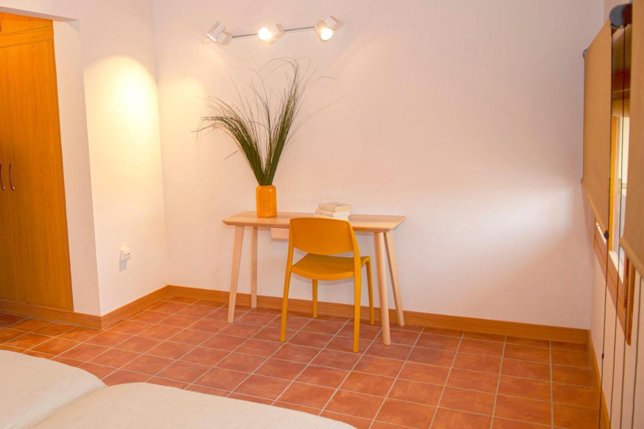 Casa Rural Hospital De Las Palabras Torrelles Екстериор снимка